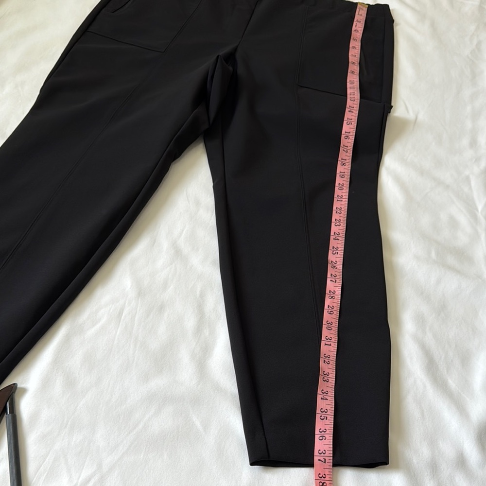 LANE BRYANT Black Cropped Pants size 18 - Picture 4 of 6